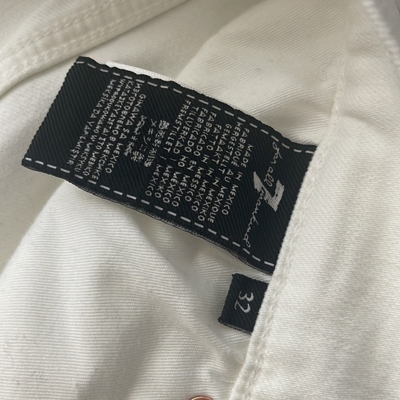 Never worn white 7 FOR ALL MANKIND jeans - Picture 4 of 9